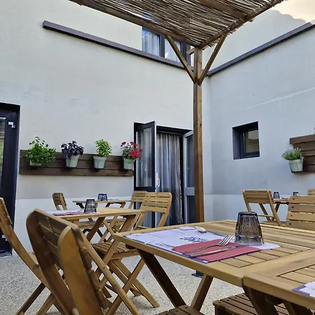 Design - Restaurant L'escale Hotel 2*